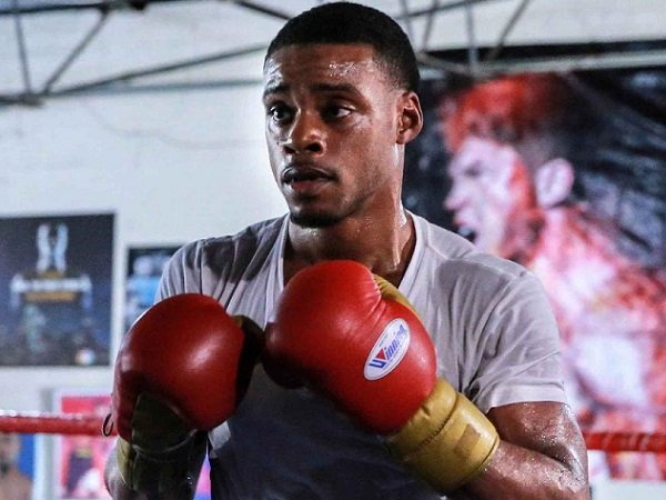 Ini Alasan Spence Yakin Brook Akan Taklukkan Khan