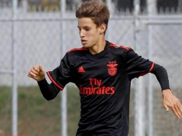 Manchester City Berencana Amankan Tanda Tangan Talenta Muda Milik Benfica Ini