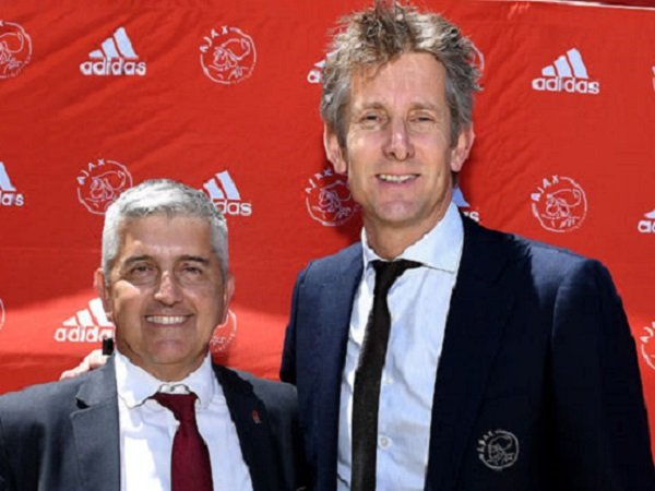 Van der Sar Tegaskan Kembali Dukungan Ajax Terhadap Klub Binaan Mereka Ajax Cape Town