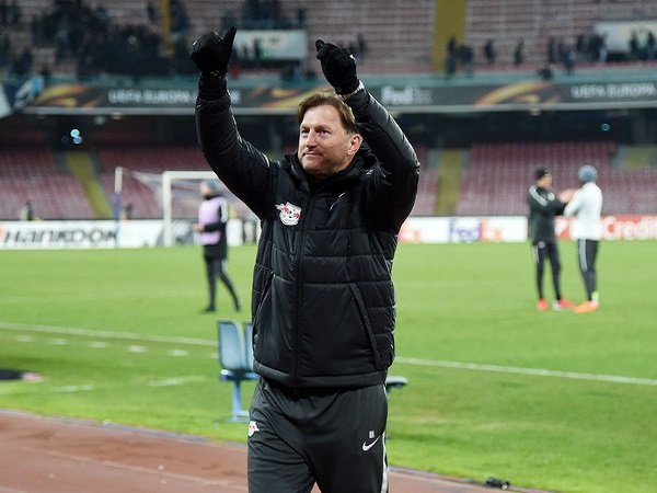 Hasenhuttl Disamakan Legenda Soton dengan Pochettino