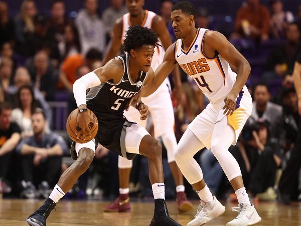 Sacramento Kings Bikin Phoenix Suns Makin Terpuruk
