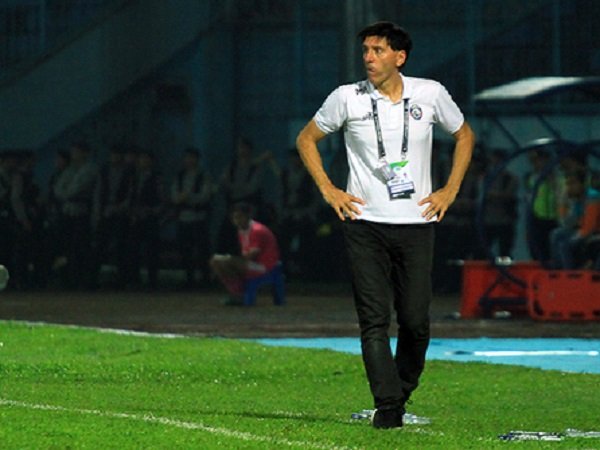 Dapat Dukungan dari Aremania, Ini Komentar Milan Petrovic Soal Tagar #SaveMilan