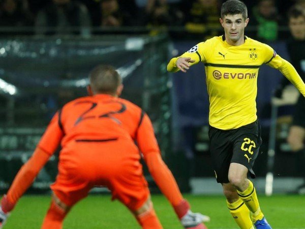 Diminati Chelsea dan Liverpool, Legenda Amerika Sarankan Pulisic Tinggalkan Dortmund