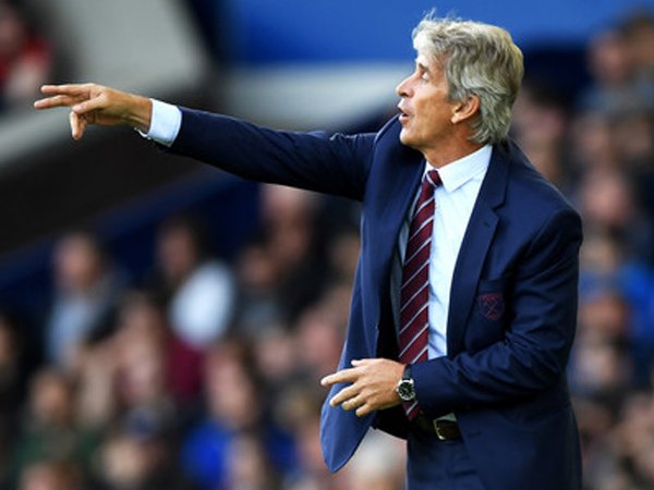 Manuel Pellegrini Tantang West Ham Atasi Masalah Cedera