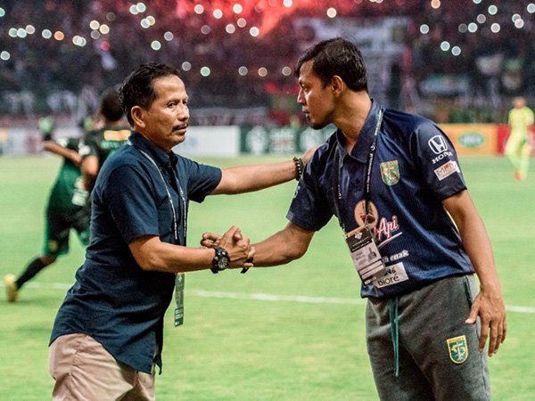 Andalkan Para Pemain Muda, Bejo Sugiantoro Optimistis Persebaya Atasi PSKT