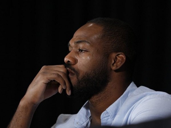 Jon Jones Minta Maaf Atas Pemindahan Lokasi UFC 232