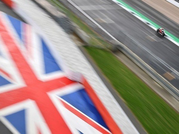 Review Musim 2018: Buruknya Kualitas Aspal dan Drainase Jadi Alasan Pembatalan MotoGP Inggris