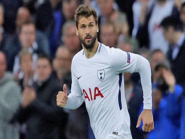 Barcelona Tertarik Datangkan Fernando Llorente