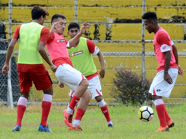 Shukurali Pulatov Langsung Pikat Pelatih Semen Padang FC