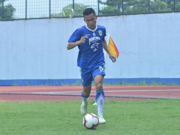 Gabung Dengan Persib, Mimpi Erwin Ramdani Yang Jadi Nyata
