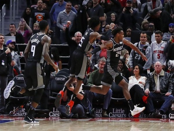 Buddy Hield Hindarkan Kings Dari Kekalahan