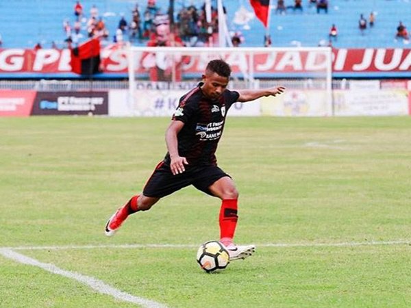 Demi Penghasilan Lebih Baik, Prisca Womsiwor Tinggalkan Persipura