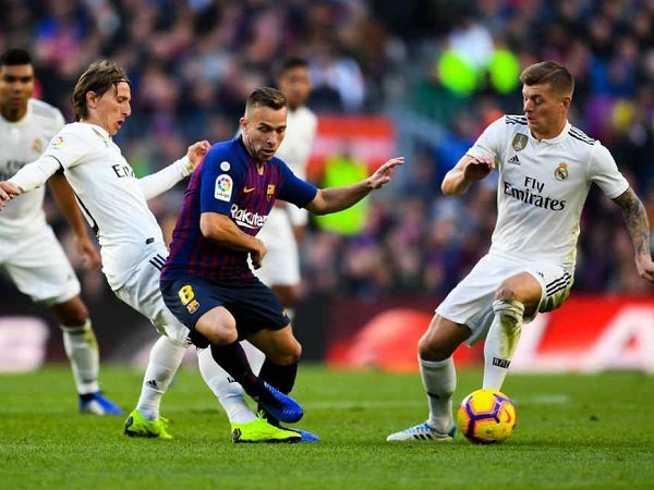 Prakiraan Susunan Pemain Barcelona Kontra Real Madrid