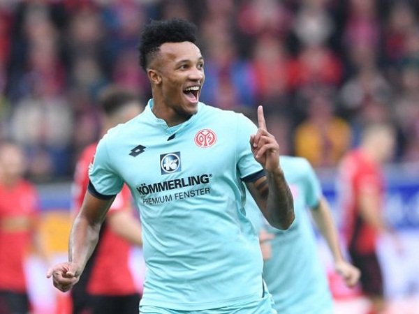 Emery Siap Bidik Bek Bintang Mainz Musim Panas Nanti