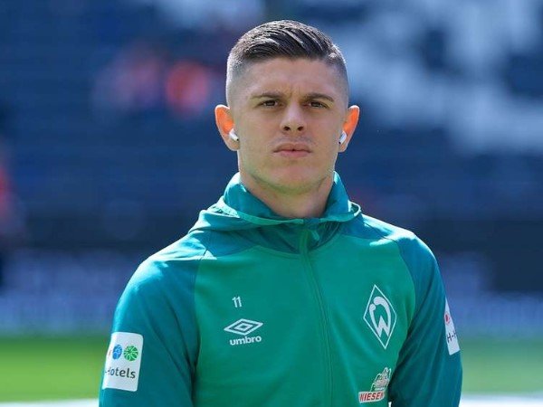 Crystal Palace Incar Gelandang Serang Werder Bremen