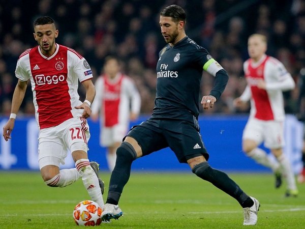 UEFA Investigasi Ramos Atas Dugaan Kesengajaan Dapatkan Kartu Kuning