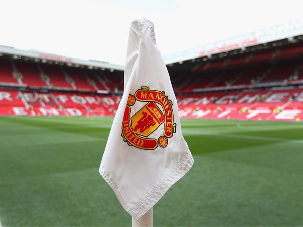 Putra Mahkota Arab Saudi Bantah Tertarik Ambil Alih Kepemilikan MU