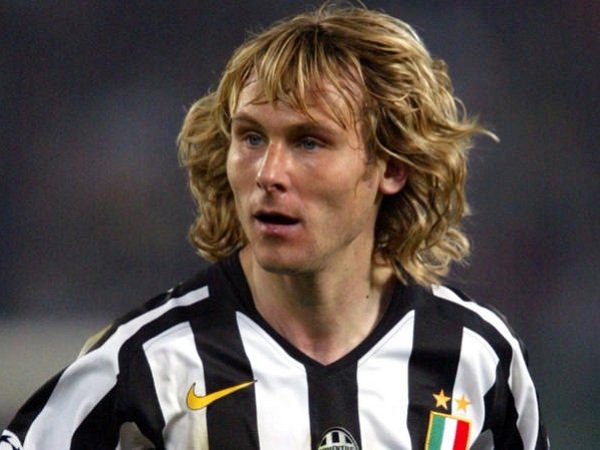 Pavel Nedved Ungkap Ketertarikan Manchester United Padanya Usai Calciopoli