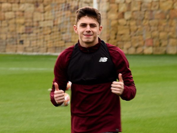 Adam Lewis Resmi Dapat Kontrak Jangka Panjang Baru dari Liverpool