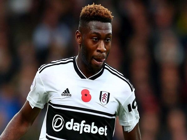 Timothy Fosu-Mensah Disiapkan sebagai Suksesor De Ligt