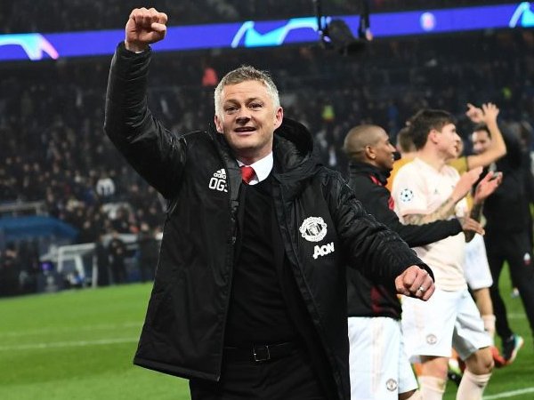 Shaw Ingin MU Segera Permanenkan Status Solskjaer