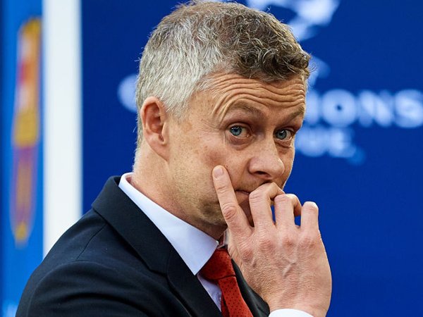 Usai MU Disingkirkan Barca, Ruud Gullit Kritik Strategi Solskjaer
