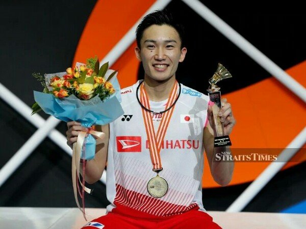 Kandaskan Shi Yuqi, Kento Momota Pertahankan Gelar Juara Kejuaraan Asia 2019