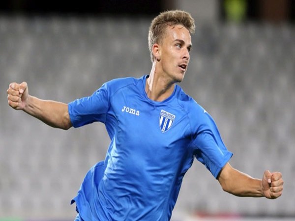 Lazio Minati Servis Nicusor Bancu dari Rumania