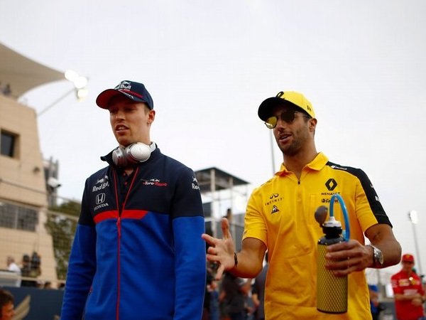 Usai Ditabrak, Kvyat Terima Permintaan Maaf Daniel Ricciardo