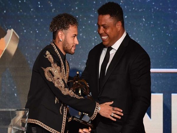 Ronaldo Tidak Yakin Real Madrid Mampu Rekrut Neymar