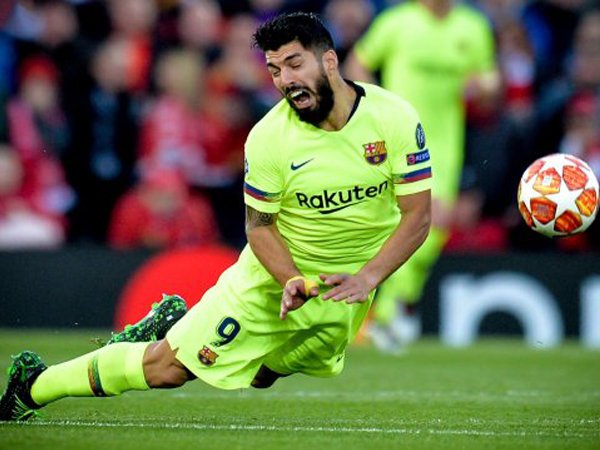 Sikap Suarez di Lapangan Kembali Dapat Kritikan