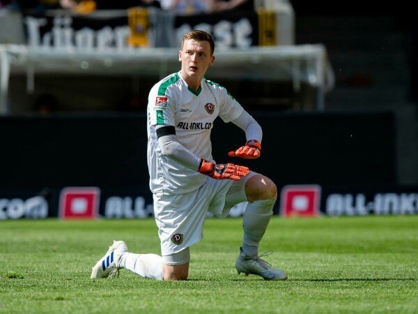 Butuh Kiper Cadangan, Arsenal Incar Yang Gratis Saja