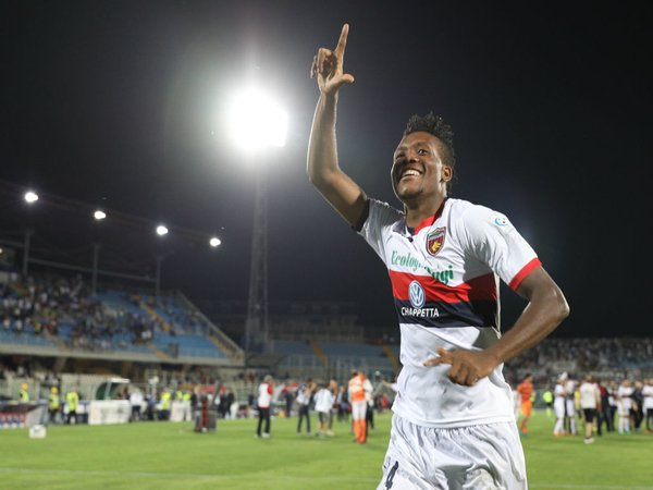 Wolves dan Newcastle Berebut Tanda Tangan 'The New Aubameyang'