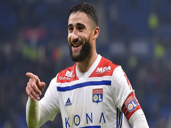 Manchester City Ikut Berburu Nabil Fekir