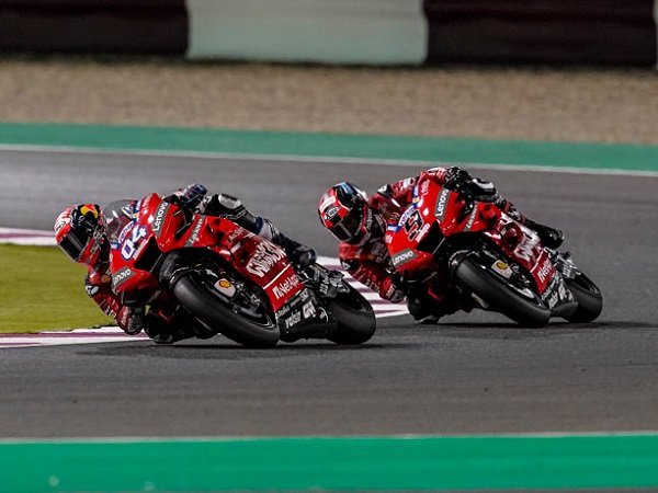 Dovizioso Tak Segan-Segan Bantu Petrucci Bersinar di Ducati