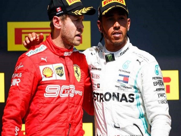 Menang Kontroversial, Hamilton Akui Tak Enak Hati Dengan Vettel