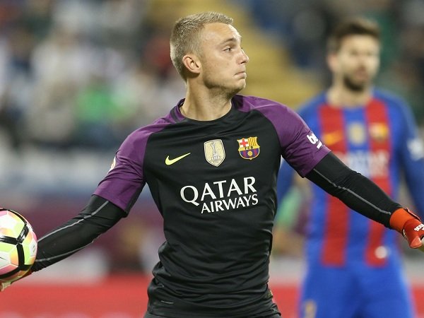Cillessen Frustrasi Karena Tak Kunjung Tinggalkan Barcelona