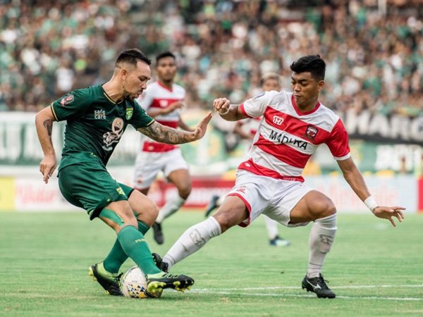 Ambisi MU Putus Catatan Tak Pernah Menang di Derby Suramadu