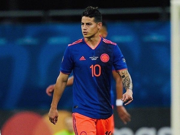 Real Madrid Bersedia Pinjamkan James Rodriguez ke Napoli