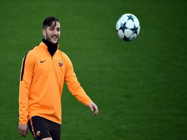 Tawaran Napoli Ditolak Roma, Milan Masih Berpeluang Dapatkan Manolas