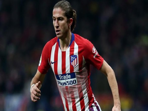Lyon Akui Berminat Datangkan Filipe Luis