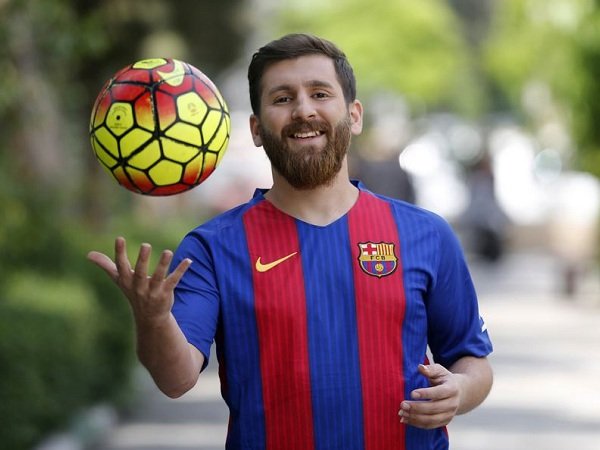 Punya Wajah Mirip Messi, Pria ini Diklaim Telah Tiduri 23 Wanita