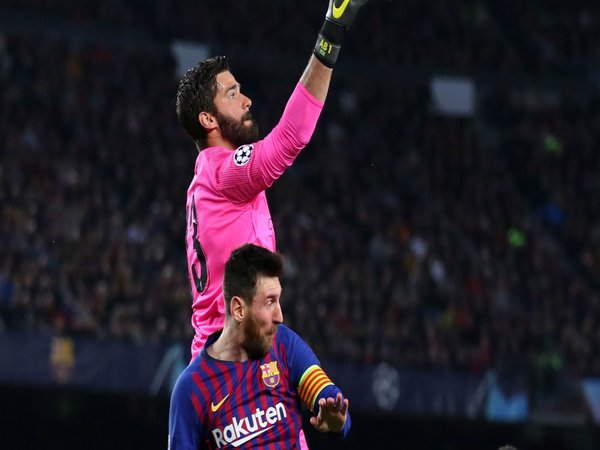 Copa America: Alisson Berharap Bisa Kembali Bendung Messi