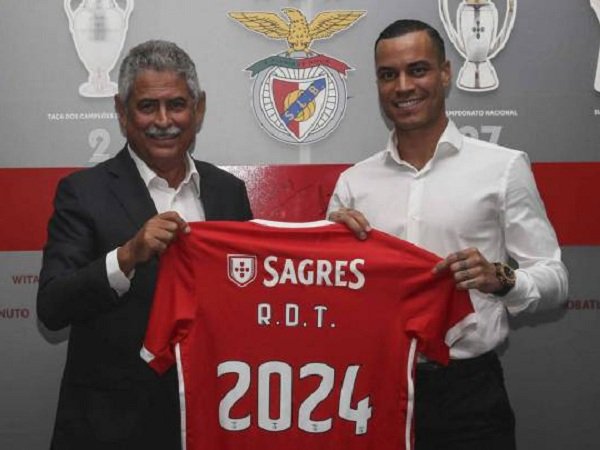 Real Madrid Resmi Lepas Raul de Tomas ke Benfica