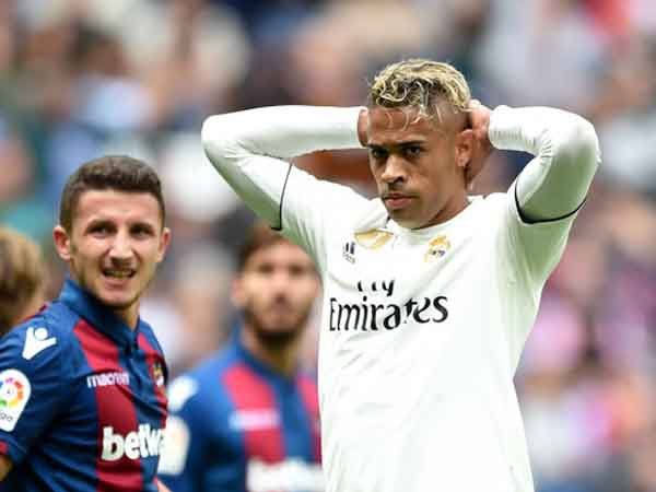 Tottenham Tertarik, Real Madrid Bersedia Jual Mariano Diaz