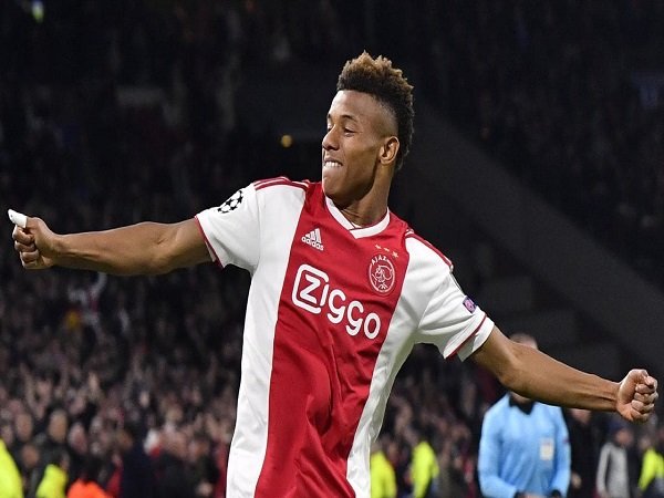 David Neres Pastikan Tetap Bersama Ajax Amsterdam