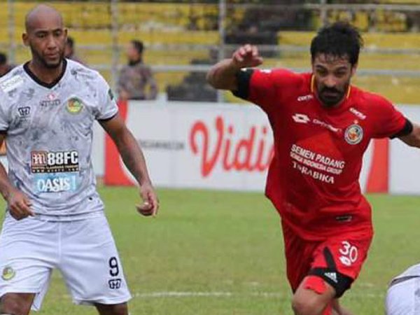 Semen Padang 1-3 Tira Persikabo, Kabau Sirah Makin Terpuruk