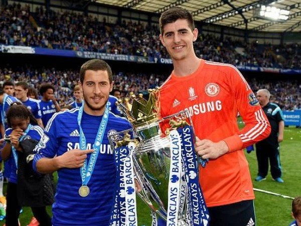 Sebelum ke Chelsea, Arsenal Ternyata Coba Rekrut Hazard dan Courtois