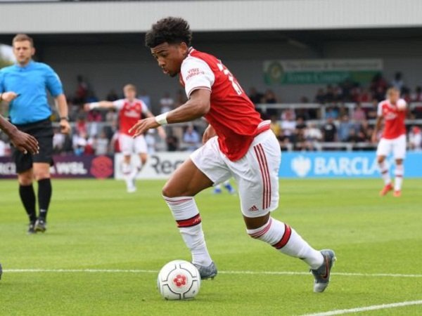 Tak Masuk Skuat Pramusim, Bintang Muda Ini Hapus Arsenal dari Instagramnya