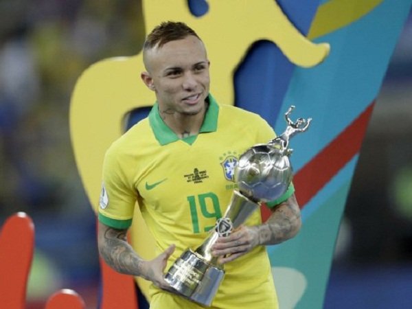 Transfer Kian Dekat, Arsenal Kirim Dokter untuk Periksa Everton Soares